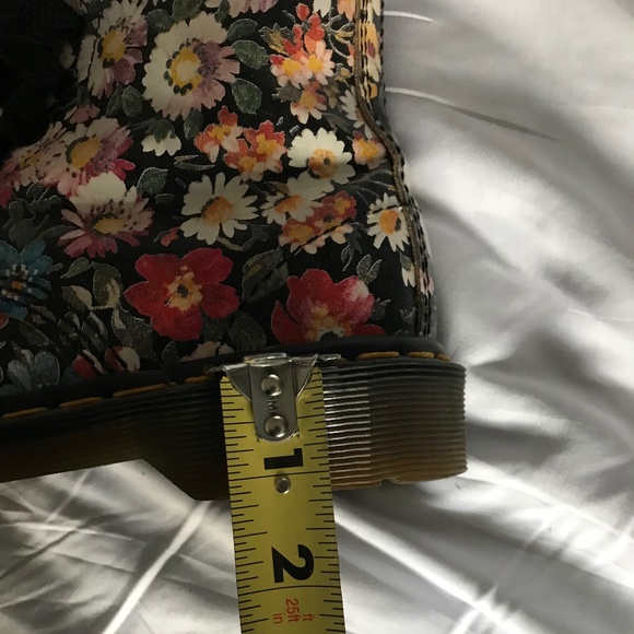 EUC Dr Martens Sienna Miller 1460 Pascal Boot - Picture 10 of 11